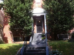 422 5th St SE, Washington, DC 20003