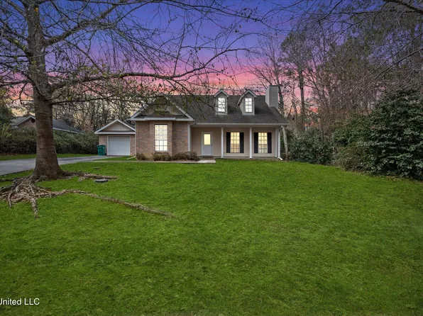 202 Grandview Ln, Carriere, MS 39426