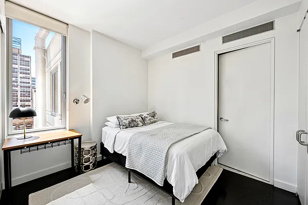 Sold by SERHANT. | media 5