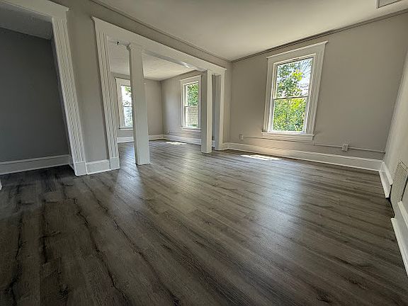 4th image of 30 Cottage St APT 1