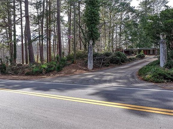 4th image of 7275 Bishop Rd