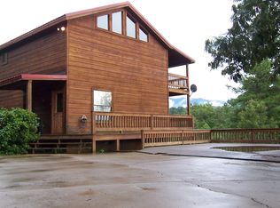 1960 Regans Ridge Way, Sevierville, TN 37876
