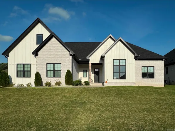 1475 Ronnie Weaver Dr, Conway, AR 72034