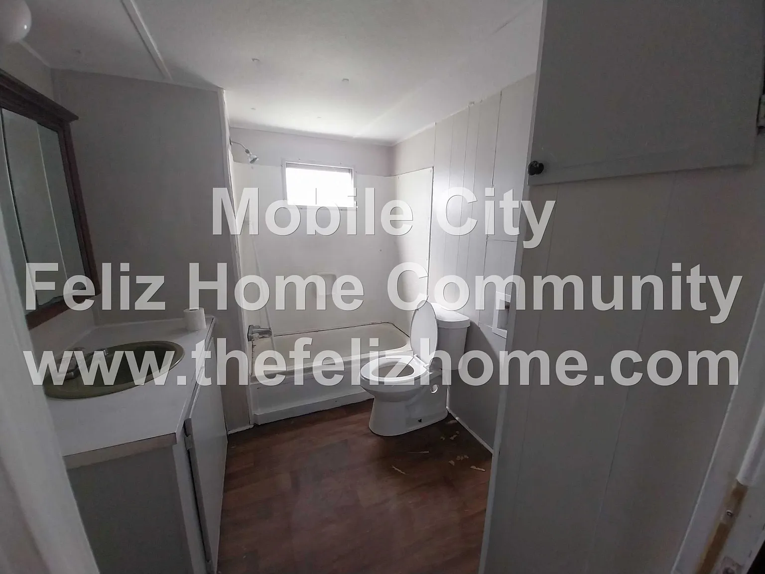 3 bed, 1000 sqft, $775 — Photo 3