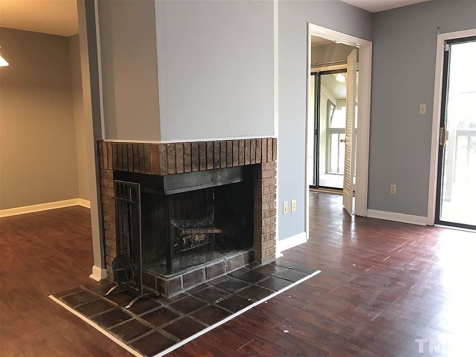2nd image of 4100 Five Oaks Dr