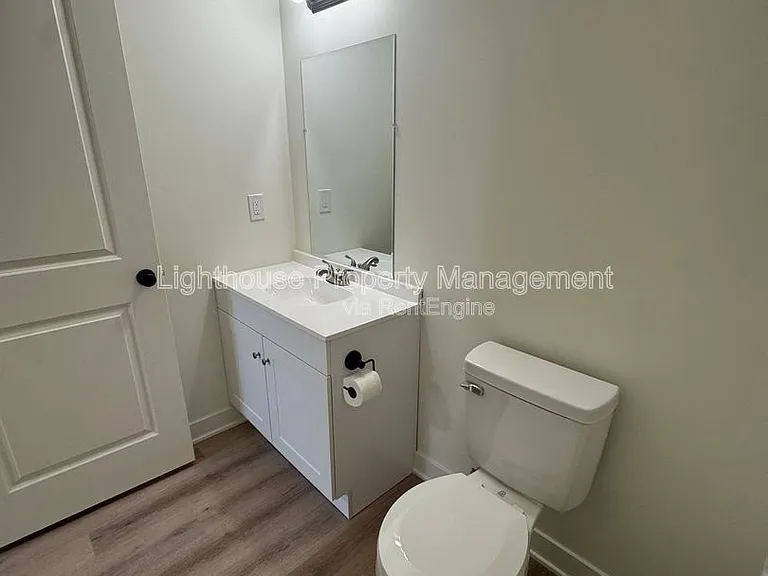 313 Orchard Ave #1 — Photo 16
