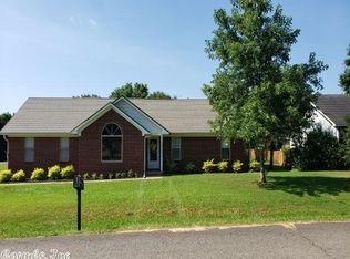 1803 Skylark Dr, Beebe, AR 72012