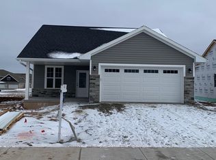 N9340 Gemstone Ct, Appleton, WI 54915