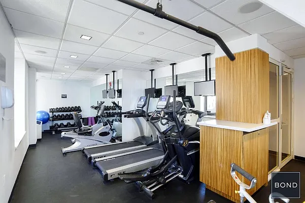 Rented by Bond New York | media 6