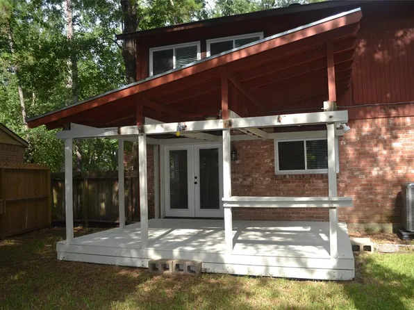 107 Maple Branch St, Spring, TX 77380
