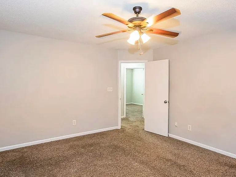11623 Stewarts Crossing Dr #1 — Photo 9