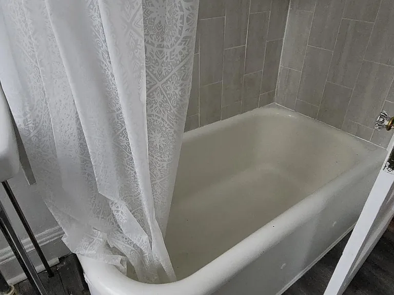 324 Spring St #1 — Photo 12