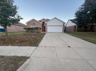 1140 Beaverwood Ln, Crowley, TX 76036
