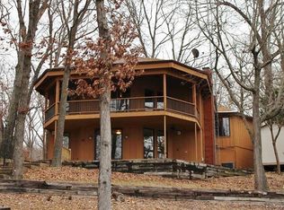 2453 Mohawk Ln, Osage Beach, MO 65065