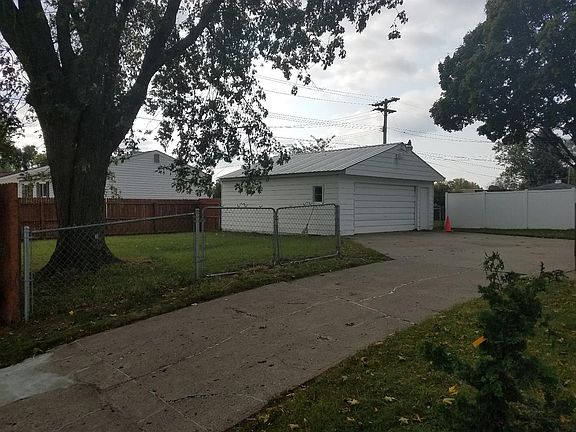 2nd image of 1238 Wendell Ave