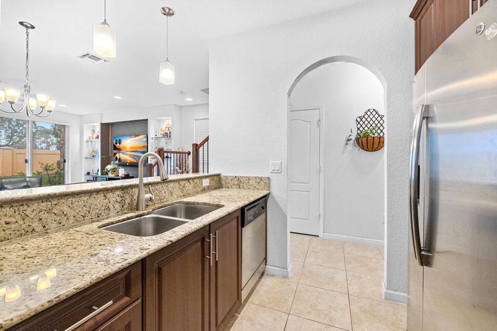 5809 Monterra Club Drive, Lake Worth, FL - View 4