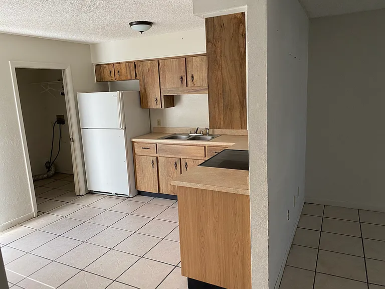 330 Country Lane Dr #330 — Photo 3