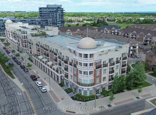 216 Oak Park Blvd #409, Oakville, ON L6H 0T8