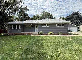 716 16th St, Manson, IA 50563