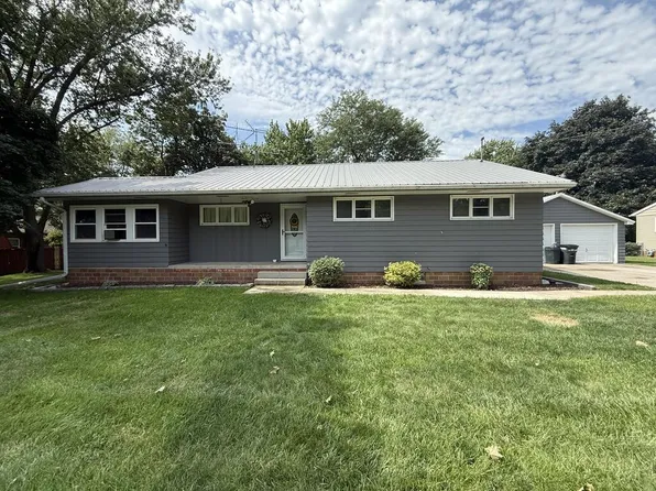 716 16th St, Manson, IA 50563
