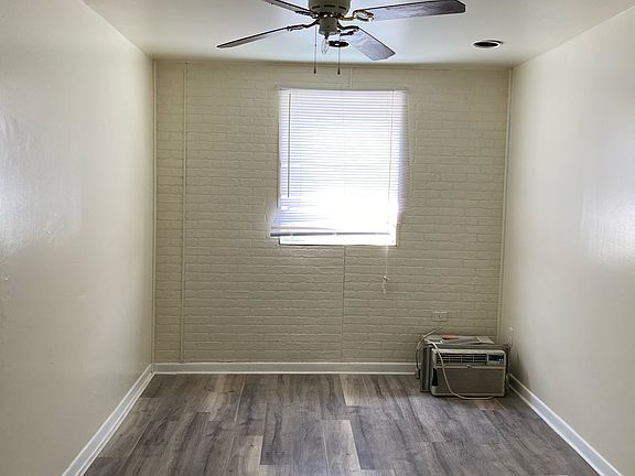 4th image of 4214 Tod Ave Unit 2R