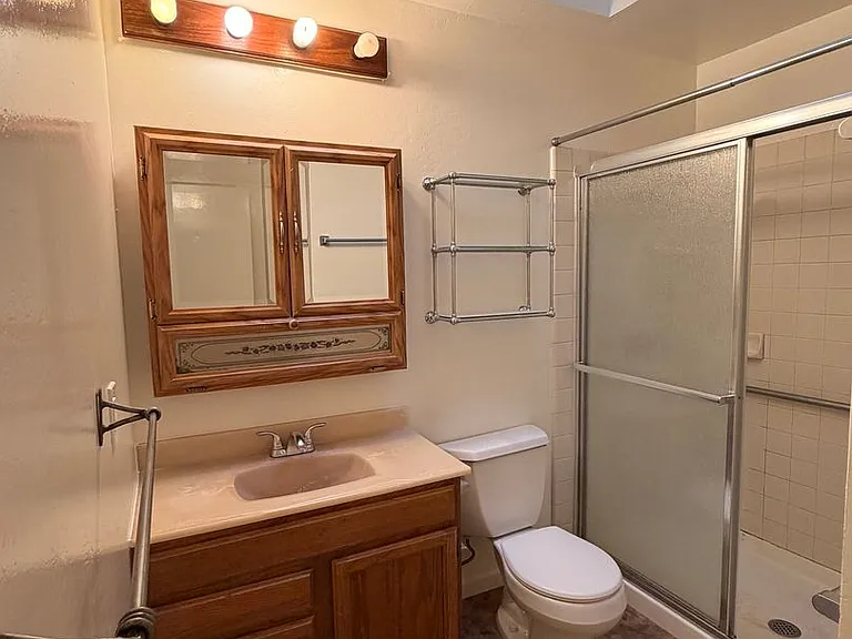 2055 Maryal Dr — Photo 9