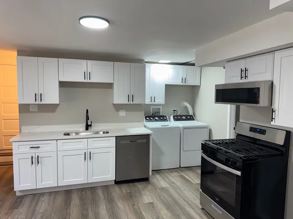 2360 S Sacramento Ave, Chicago, IL
