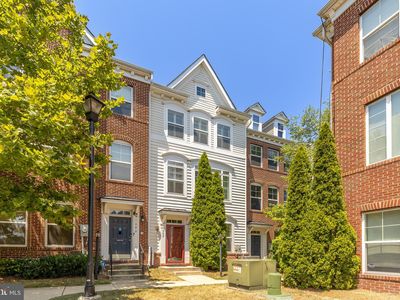 602 Ava Cir NE, Washington, DC, 20017
