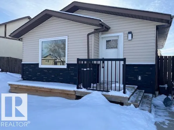 3908 44th Ave, Stony Plain, AB T7Z 1K8