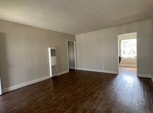 LAST 1 Bedroom/ 1 Bathroom Apartment Available!, Santa Ana, CA 92701