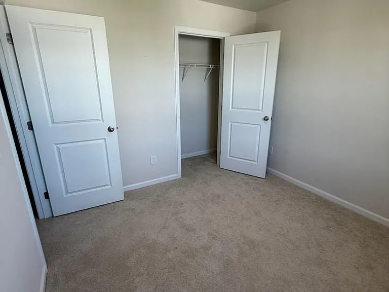 131 Highland Dr — Photo 5