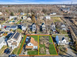 25 Mill St, Eatontown, NJ 07724