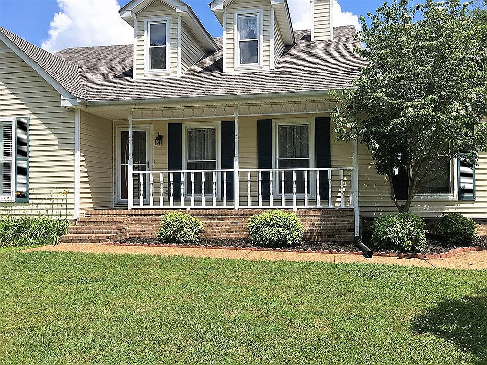 1st image of 607 Windwood Dr