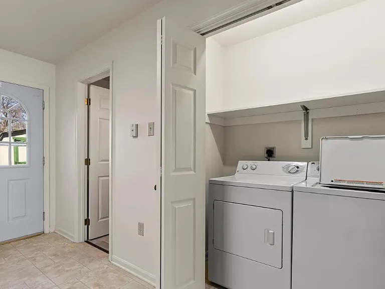 1529 Sherman Ave #1 — Photo 21