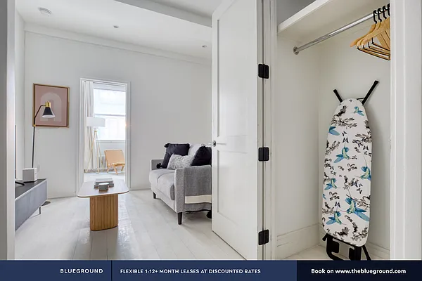 Rented by The Blueground | media 51