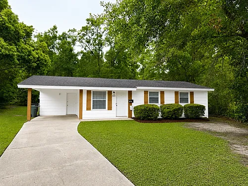 2211 Melanie Dr Photo 1