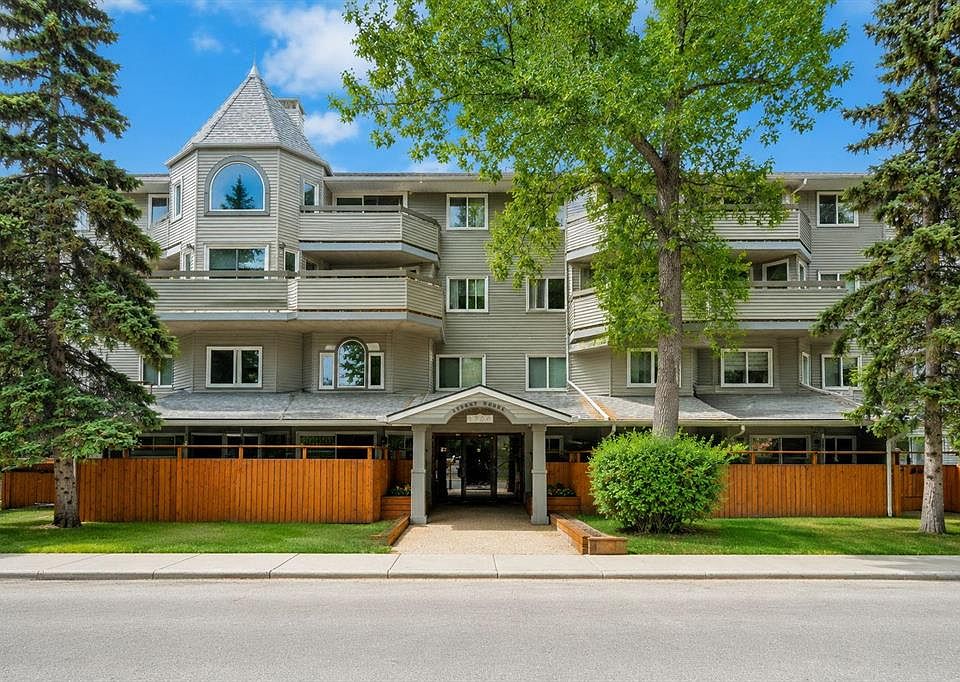 1st image of 1720 W 13th St SW #203