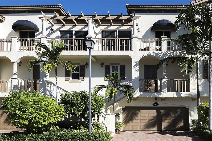 1st image of 3010 Waterside Cir