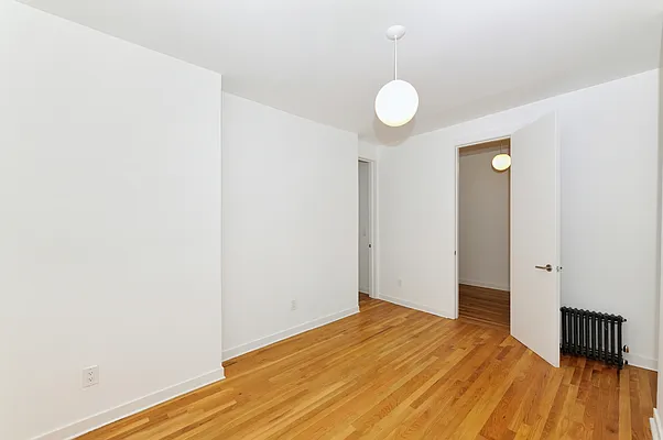 Rented by Aether Property Group | media 26