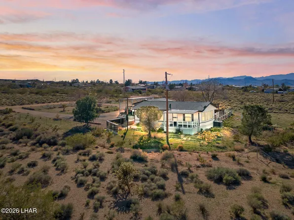 8685 E Colorado Dr, Kingman, AZ 86401