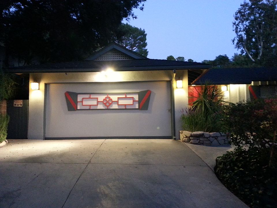 1st image of 2848 Nichols Canyon Pl