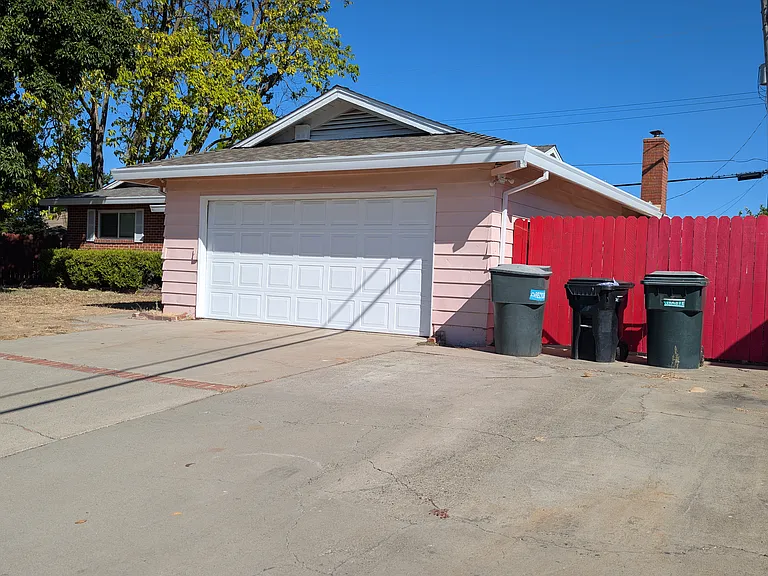 6611 Flamingo Way — Photo 2