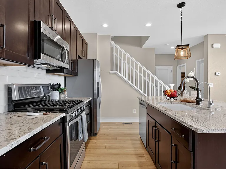10310 Tall Oaks Cir — Photo 8
