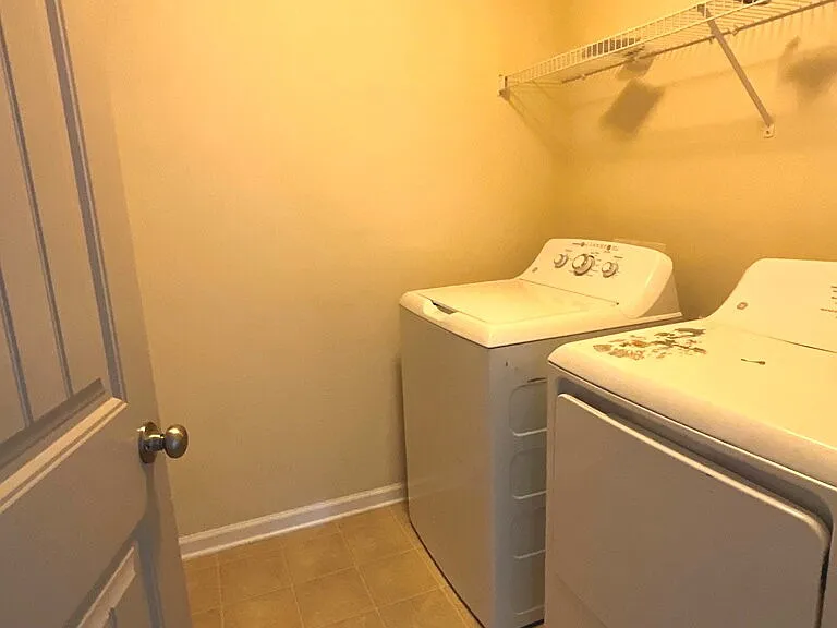 58 Spring Lakes Cir — Photo 29