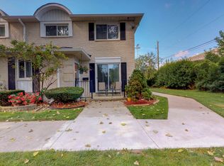 41967 Utica Rd, Sterling Heights, MI 48313