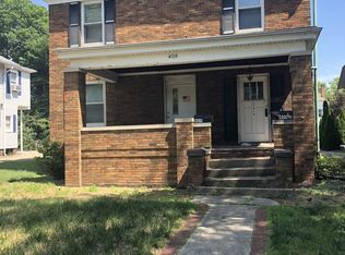 409 W Edwards St, Springfield, IL 62704