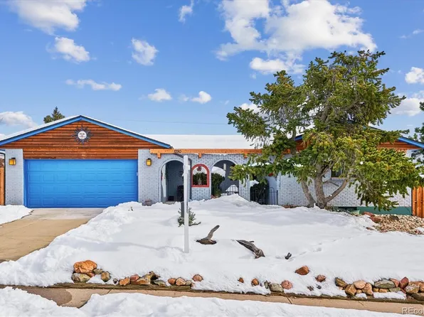 1290 S Foothill Drive, Lakewood, CO 80228