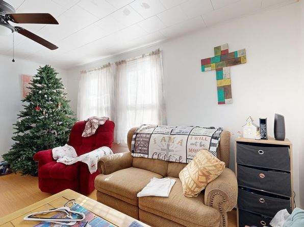 lewiston-maine-120628222 picture