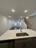 640 Cottage Grove Cir — Photo 3