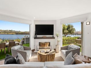 2923 Sandy Pointe Unit 8, Del Mar, CA 92014